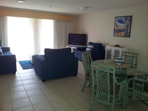 Nelson Bay Breeze - Accommodation in Surfers Paradise 29