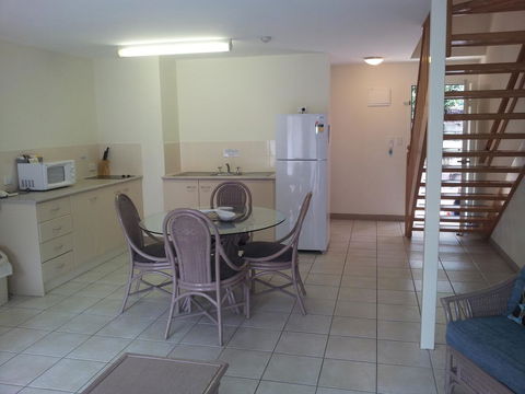 Nelson Bay Breeze - Accommodation in Surfers Paradise 35