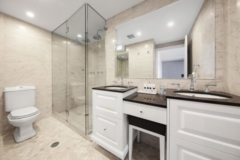 Canberra Rex Hotel - Accommodation in Surfers Paradise 29