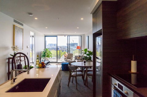 Highgate Executive Apartment City Walk Canberra - Accommodation in Surfers Paradise 12
