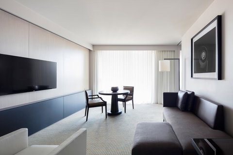 Hotel Realm - Accommodation in Surfers Paradise 10