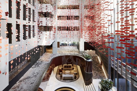 Hotel Realm - Accommodation in Surfers Paradise 1