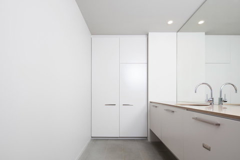 Hotel Realm - Accommodation in Surfers Paradise 4