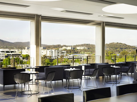 Burbury Hotel - Accommodation in Surfers Paradise 9