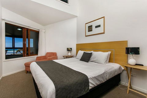 Lennox Holiday Apartments - Accommodation in Surfers Paradise 27