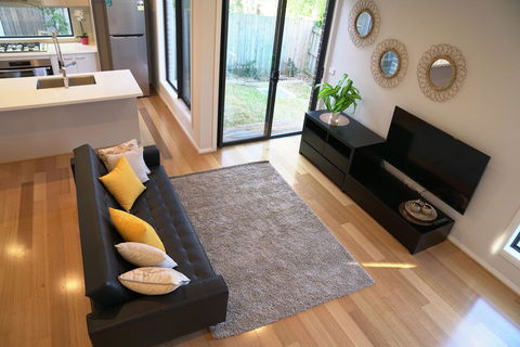 Brand New House Near Box Hill - Accommodation in Surfers Paradise 0