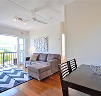 Breakers 5 2 Hill Street - Accommodation in Surfers Paradise