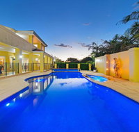 Bridgewings Lighthouse Beach - Accommodation in Surfers Paradise
