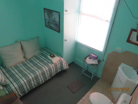 Bristol House Accommodation - Accommodation in Surfers Paradise 3