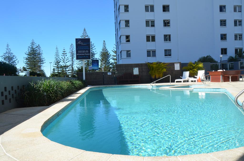Broadbeach QLD Accommodation in Surfers Paradise