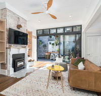 Bull Street 116 - Accommodation in Surfers Paradise