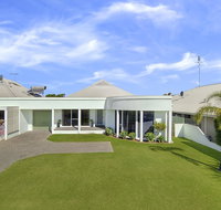 Busselton Beach House - Accommodation in Surfers Paradise