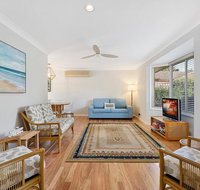 By The Bay Hideaway - Accommodation in Surfers Paradise