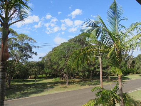 Cabenay 3 - VIEWS ACROSS THE PARK - Accommodation in Surfers Paradise 2