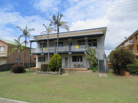Cabenay 3 - VIEWS ACROSS THE PARK - Accommodation in Surfers Paradise 1