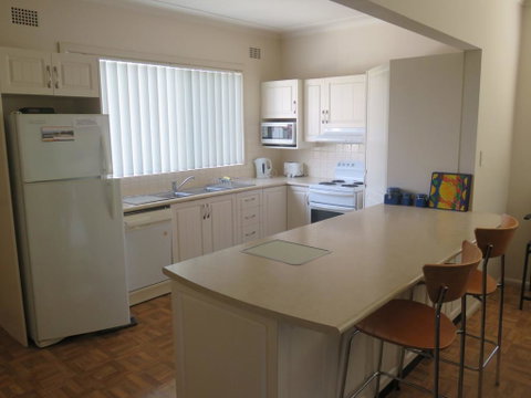 Cabenay 3 - VIEWS ACROSS THE PARK - Accommodation in Surfers Paradise 3