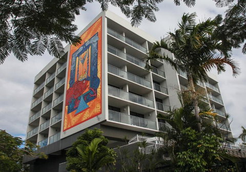 Cairns Plaza Hotel - Accommodation in Surfers Paradise 1