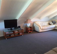 Callala Beach Shack - Pet Friendly - Accommodation in Surfers Paradise