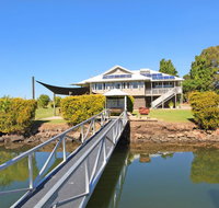 Campbell 7 - Large Queenslander on Maroochy River - Accommodation in Surfers Paradise