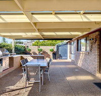 Campbell Avenue 28 - Accommodation in Surfers Paradise