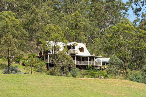 Cants Cottage - Accommodation in Surfers Paradise 0