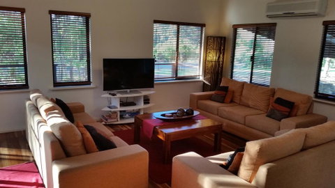 Cape Illawarra Holiday House Margaret River - Accommodation in Surfers Paradise 3