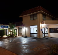 Caravilla Motor Inn - Accommodation in Surfers Paradise