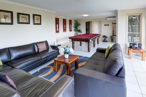 Casa Al Lago - Accommodation in Surfers Paradise 1