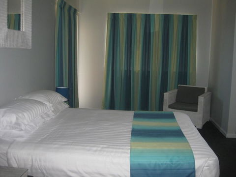 Centrebreak Beach Stay - Accommodation in Surfers Paradise 1
