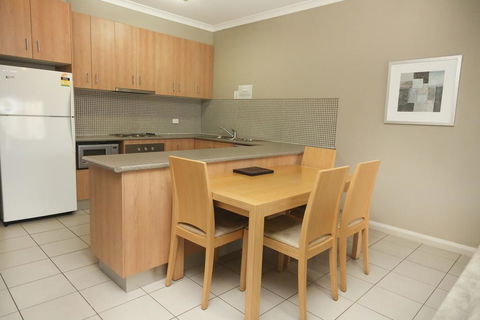 Centrepoint Apartments Griffith - Accommodation in Surfers Paradise 2