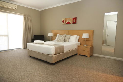 Centrepoint Apartments Griffith - Accommodation in Surfers Paradise 1