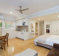Chapel Woods Bed and Breakfast - Accommodation in Surfers Paradise