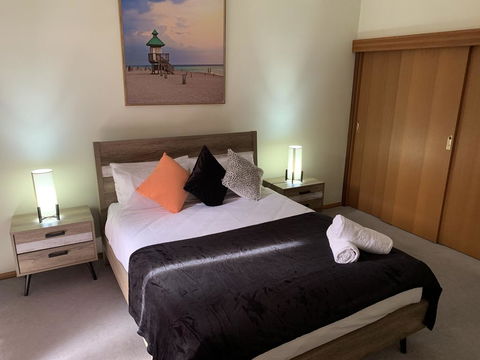 Chateau N'Ville - Accommodation in Surfers Paradise 1