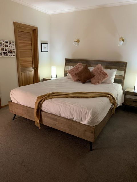 Chateau N'Ville - Accommodation in Surfers Paradise 3