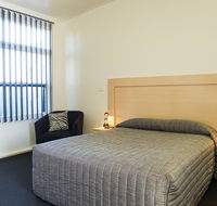 Cherry Blossom Motor Inn - Accommodation in Surfers Paradise