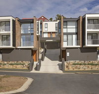 Chilam 'C' - Amazing views with modern style - Accommodation in Surfers Paradise