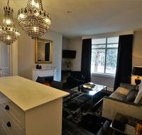 City Life Apartment-full kitchen  separate bedroom - Accommodation in Surfers Paradise