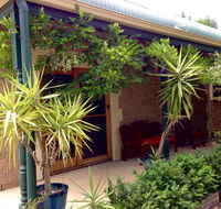 Clarevale Cottage BB - Accommodation in Surfers Paradise