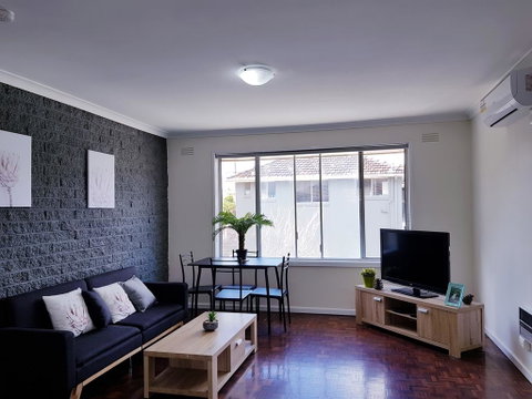 Clayton Apartment - Accommodation in Surfers Paradise 0
