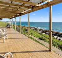 Cliffs End Beach Shack - 105 Gold Coast Drive Carrickalinga - Accommodation in Surfers Paradise