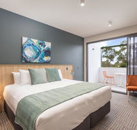 Club Old Bar Motel - Accommodation in Surfers Paradise