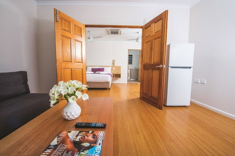 Club Tropical Resort Darwin - Accommodation in Surfers Paradise 2