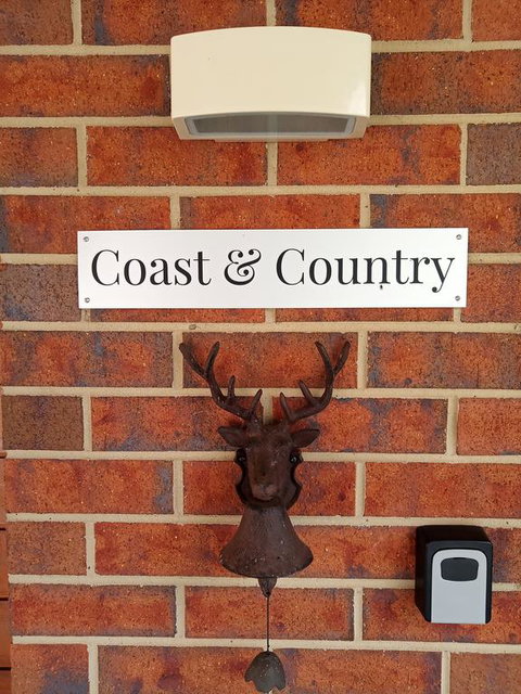 Coast & Country - Accommodation in Surfers Paradise 3
