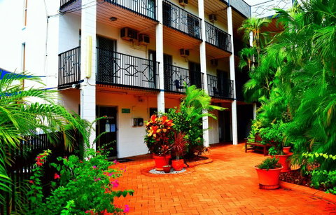 Coconut Grove Holiday Apartments - Accommodation in Surfers Paradise 1