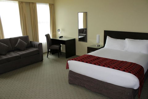 Comfort Inn & Suites City Views - Accommodation in Surfers Paradise 3