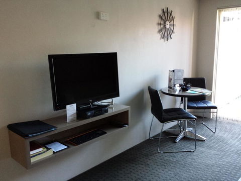 Comfort Inn Towradgi Beach - Accommodation in Surfers Paradise 0