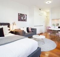 Comfortable Renovated Studio Close To City - Accommodation in Surfers Paradise