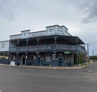 Commercial Hotel Curlewis - Accommodation in Surfers Paradise