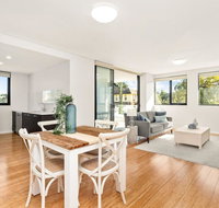 Convenience and comfort in Rosehill - Accommodation in Surfers Paradise
