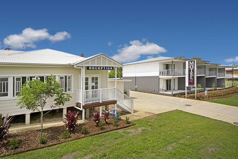 Cooroy Luxury Motel Apartments - Accommodation in Surfers Paradise 1